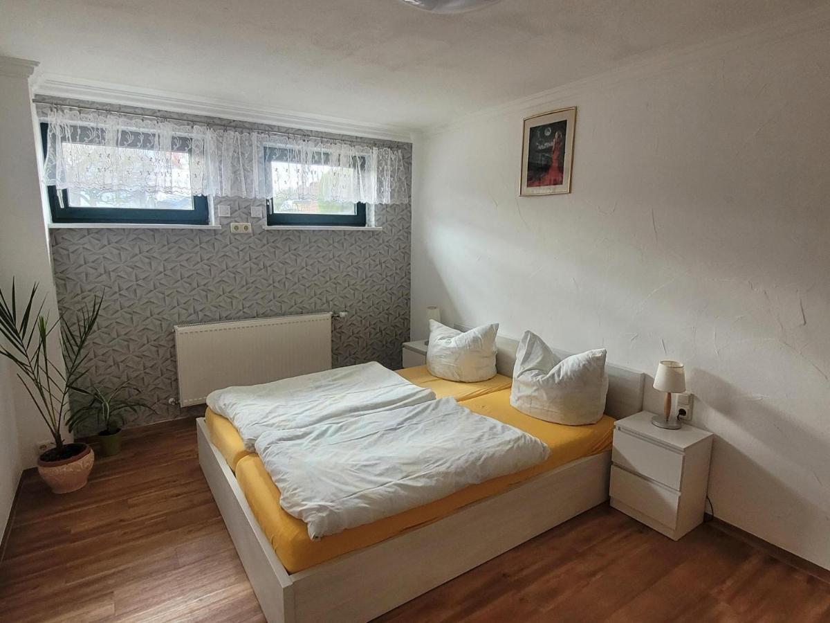 Ferienwohnung Schmidt Neu Sallenthin Exterior foto