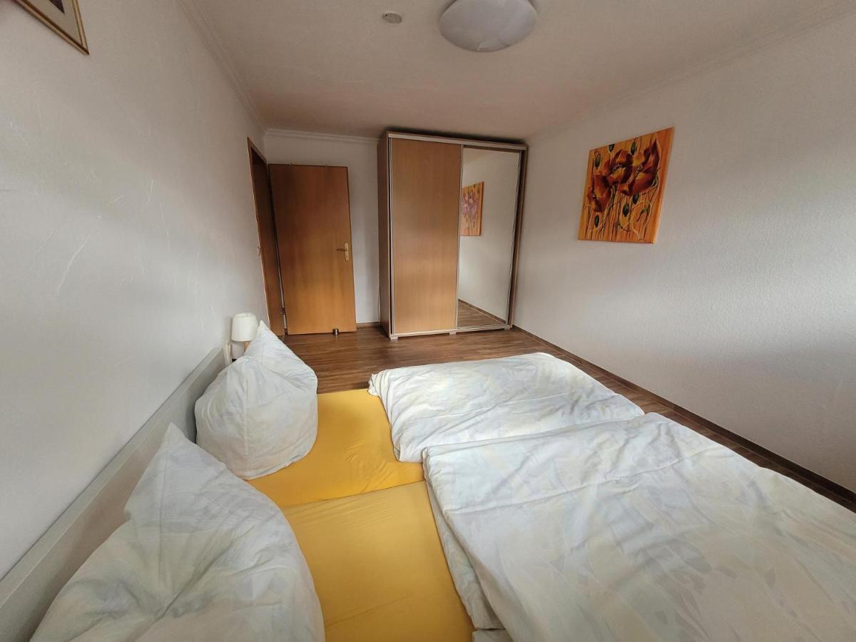 Ferienwohnung Schmidt Neu Sallenthin Exterior foto